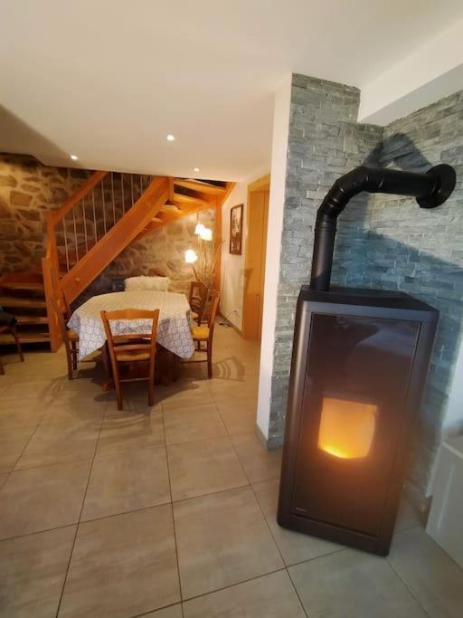 Aux Balcons De La Vallee Soultzeren Exteriör bild