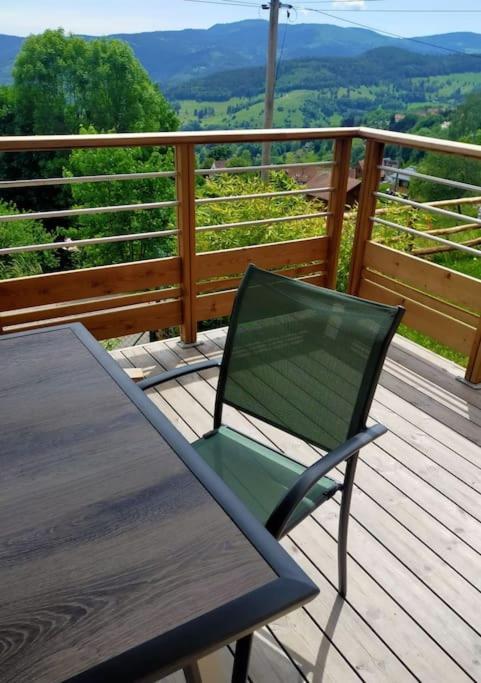 Aux Balcons De La Vallee Soultzeren Exteriör bild