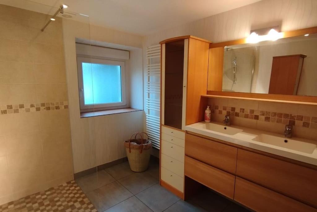 Aux Balcons De La Vallee Soultzeren Exteriör bild
